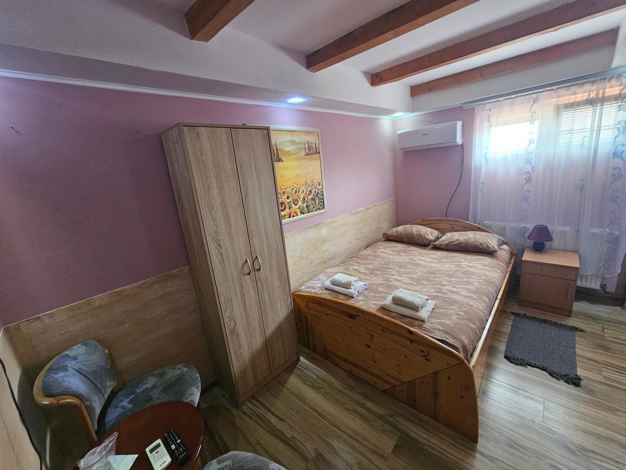 Rooms " Simke " Subotica Exterior foto